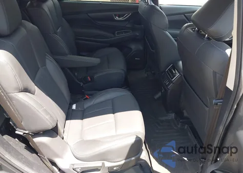 2023 Subaru Ascent Limited 7-Passenger z USA, uszkodzony, nr VIN 4S4WMAUD5P3415613